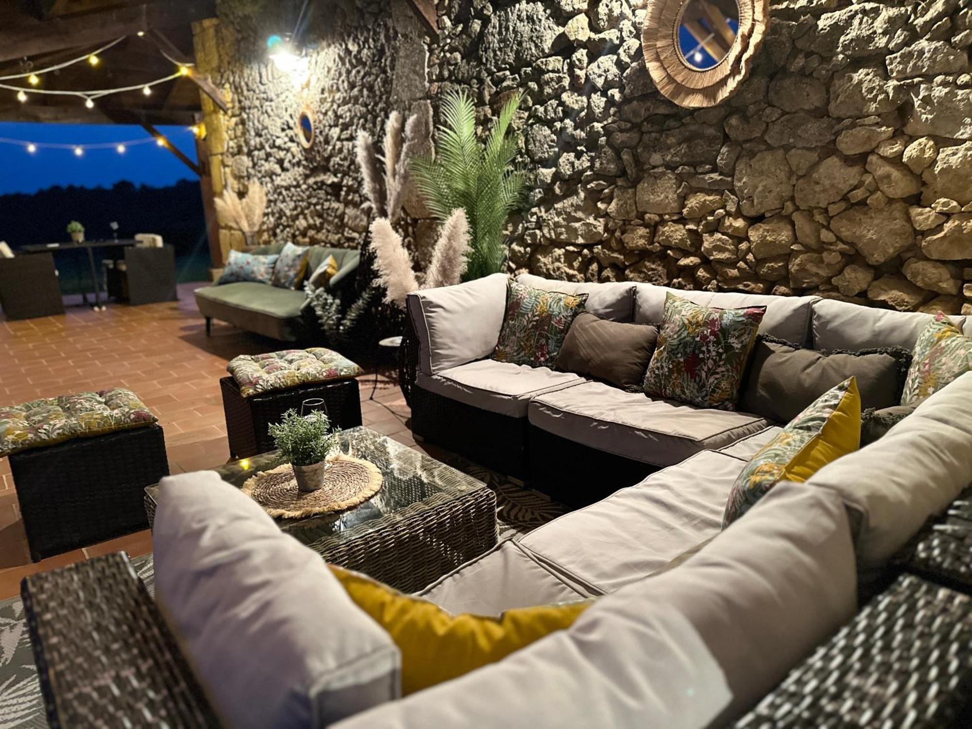 Gites Boutique Villamblard Bagian luar foto