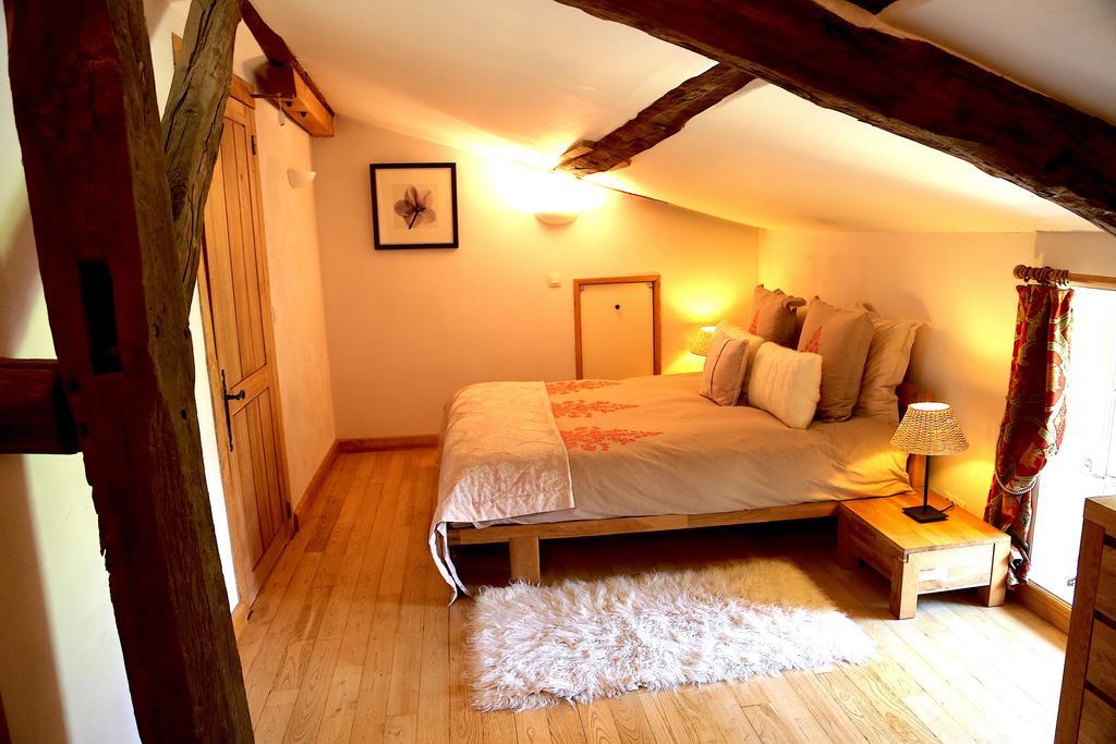 Gites Boutique Villamblard Bagian luar foto