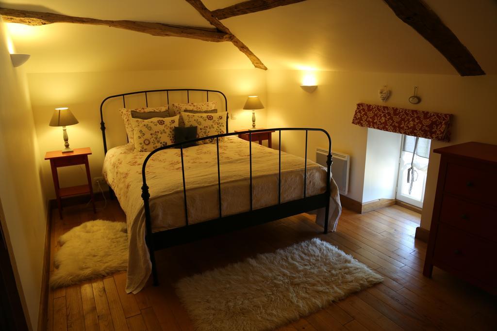 Gites Boutique Villamblard Bagian luar foto
